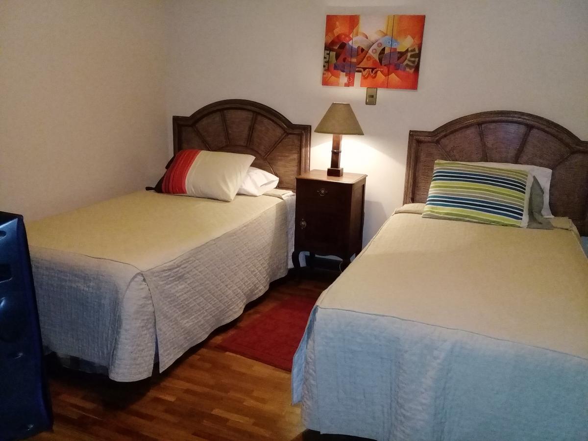 Viejo Olivo B&B Sucre Esterno foto