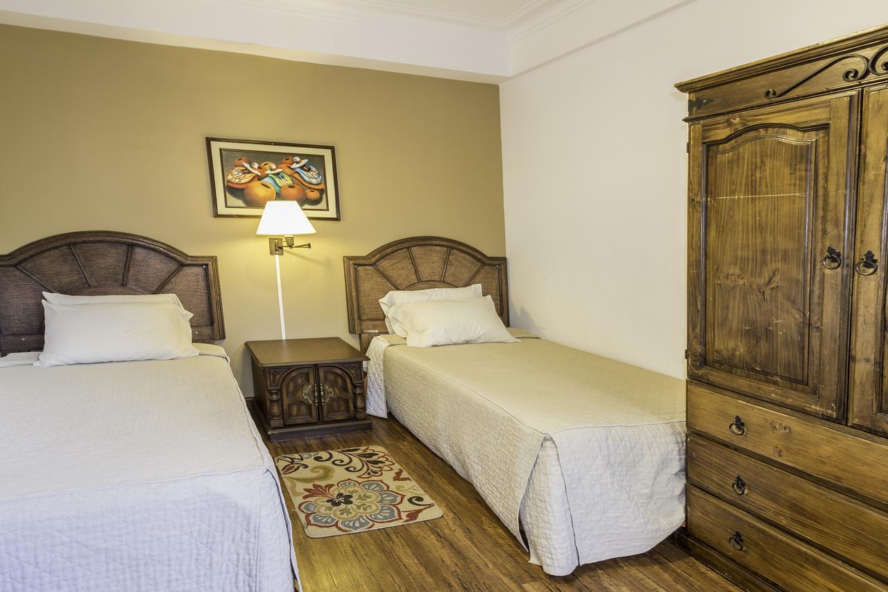 Viejo Olivo B&B Sucre Esterno foto