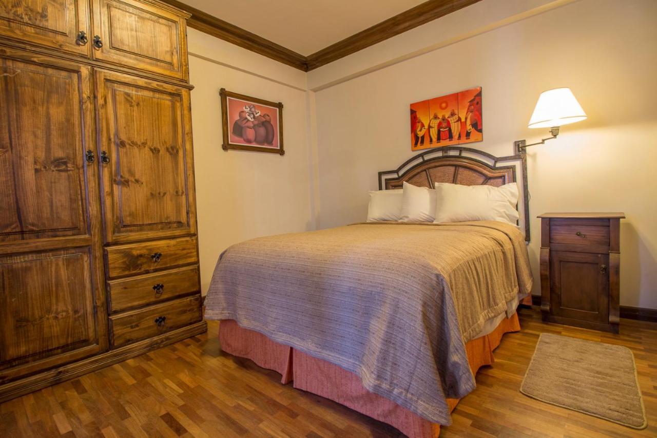 Viejo Olivo B&B Sucre Esterno foto